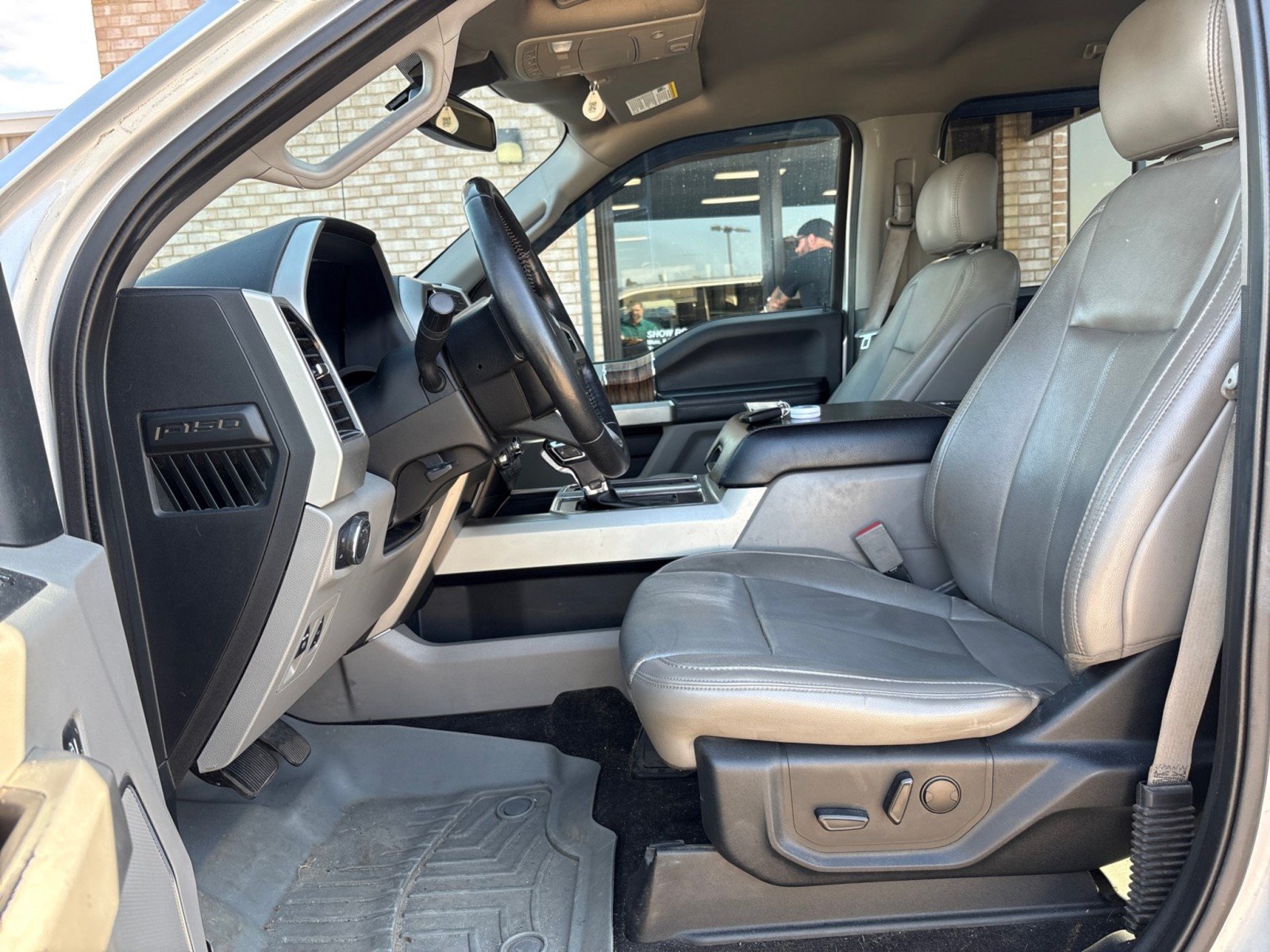 Used 2019 Ford F150 Lariat AWD/4WD image 3