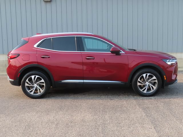 Used 2021 Buick Envision Essence w/ Technology Package I AWD/4WD image 2