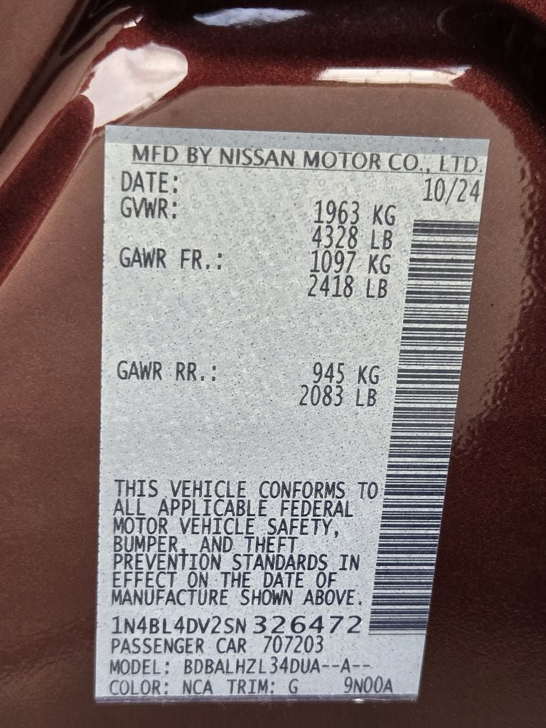 Used 2025 Nissan Altima 2.5 SV FWD image 31