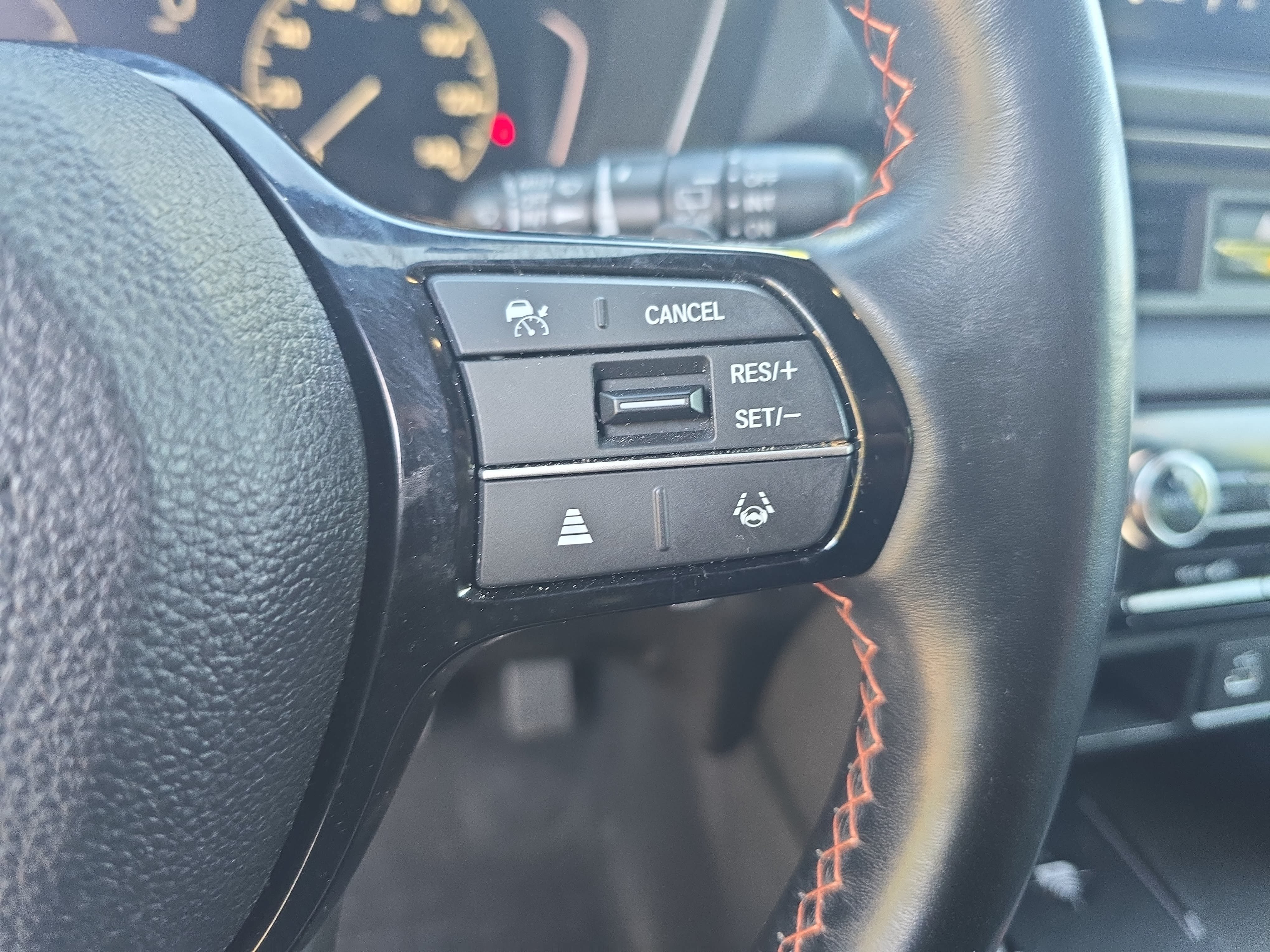 Certified 2023 Honda Pilot TrailSport image 19