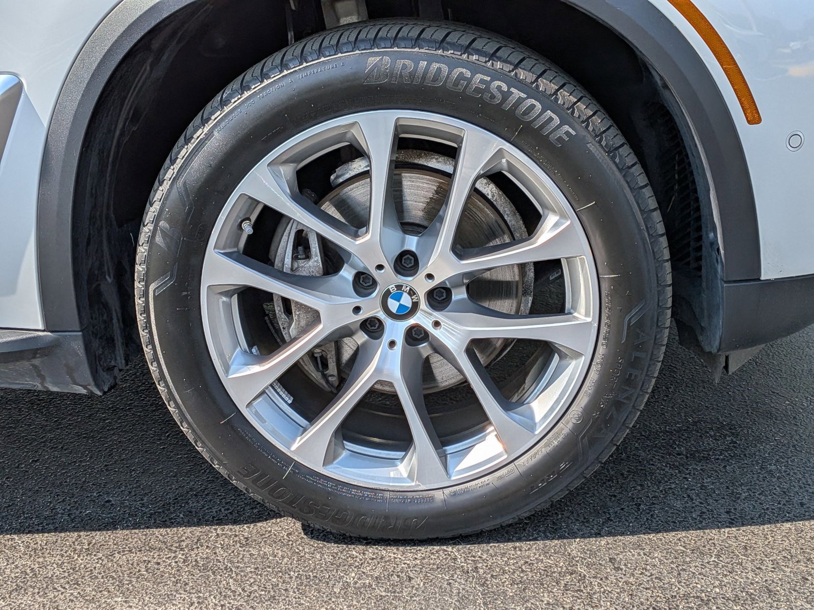 Used 2024 BMW X5 xDrive40i image 21