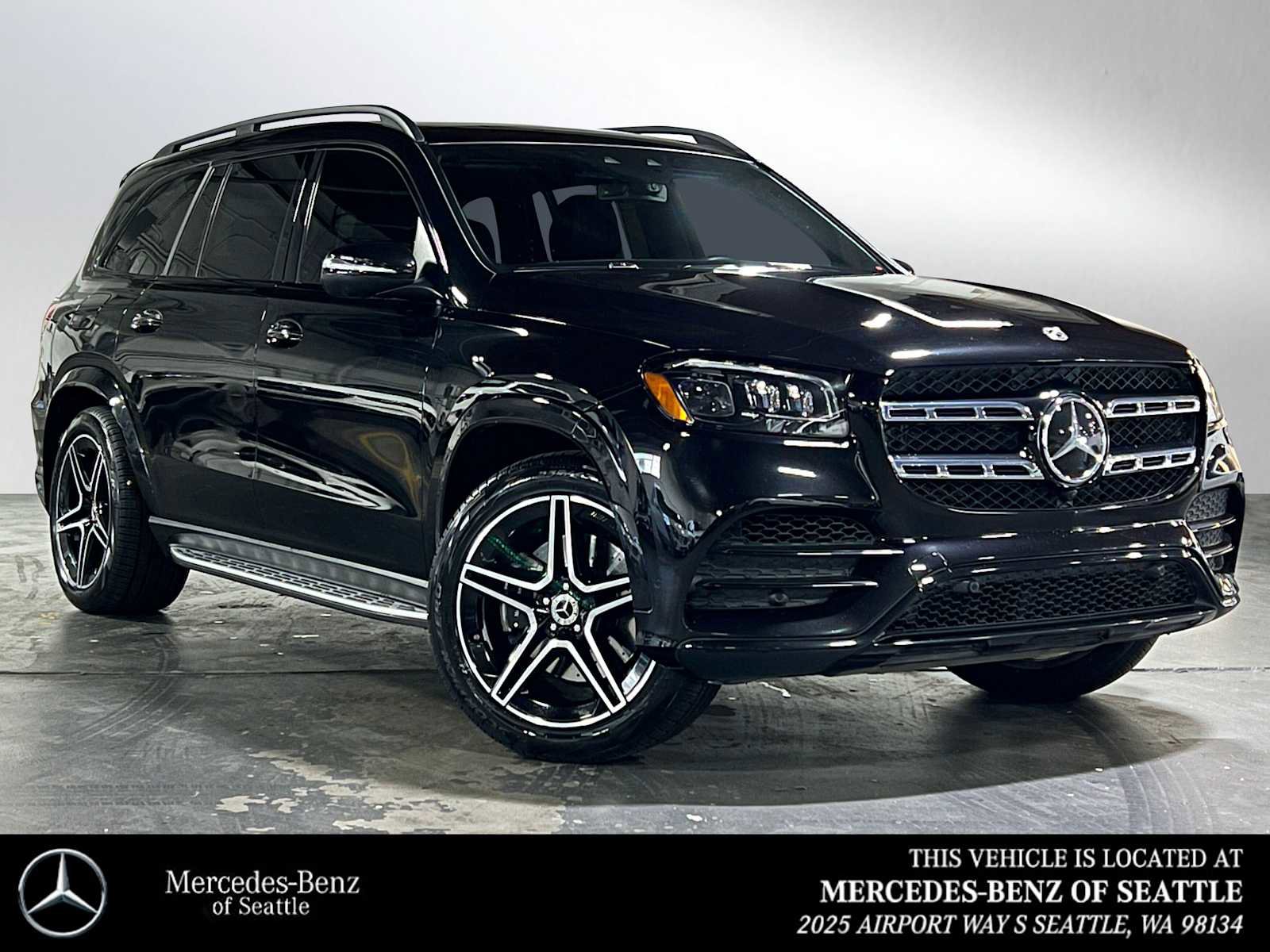 Used 2023 Mercedes-Benz GLS 580 4MATIC image 1