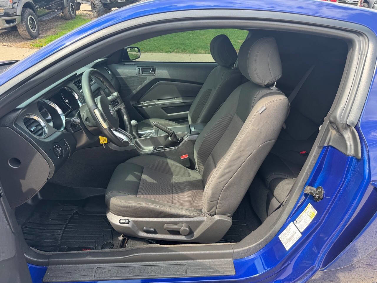 Used 2014 Ford Mustang GT w/ Equipment Group 301A RWD image 11