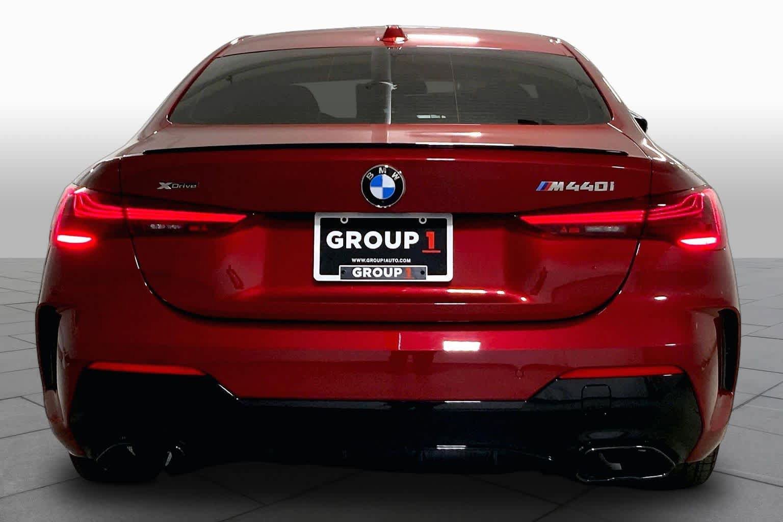 Used 2026 BMW 440i xDrive Coupe w/ Premium Package image 4