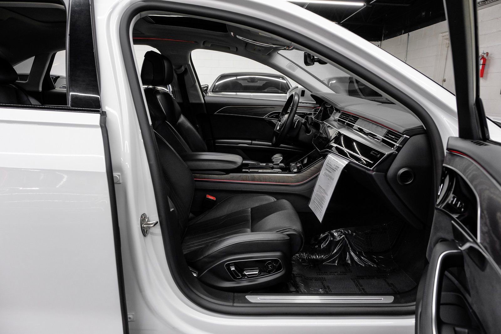 Used 2022 Audi A8 L 3.0T w/ Luxury Package image 45