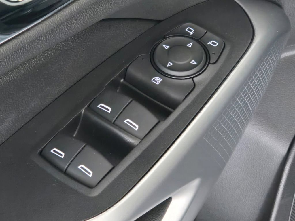 New 2026 Chevrolet Trax LS w/ LS Convenience Package FWD image 17