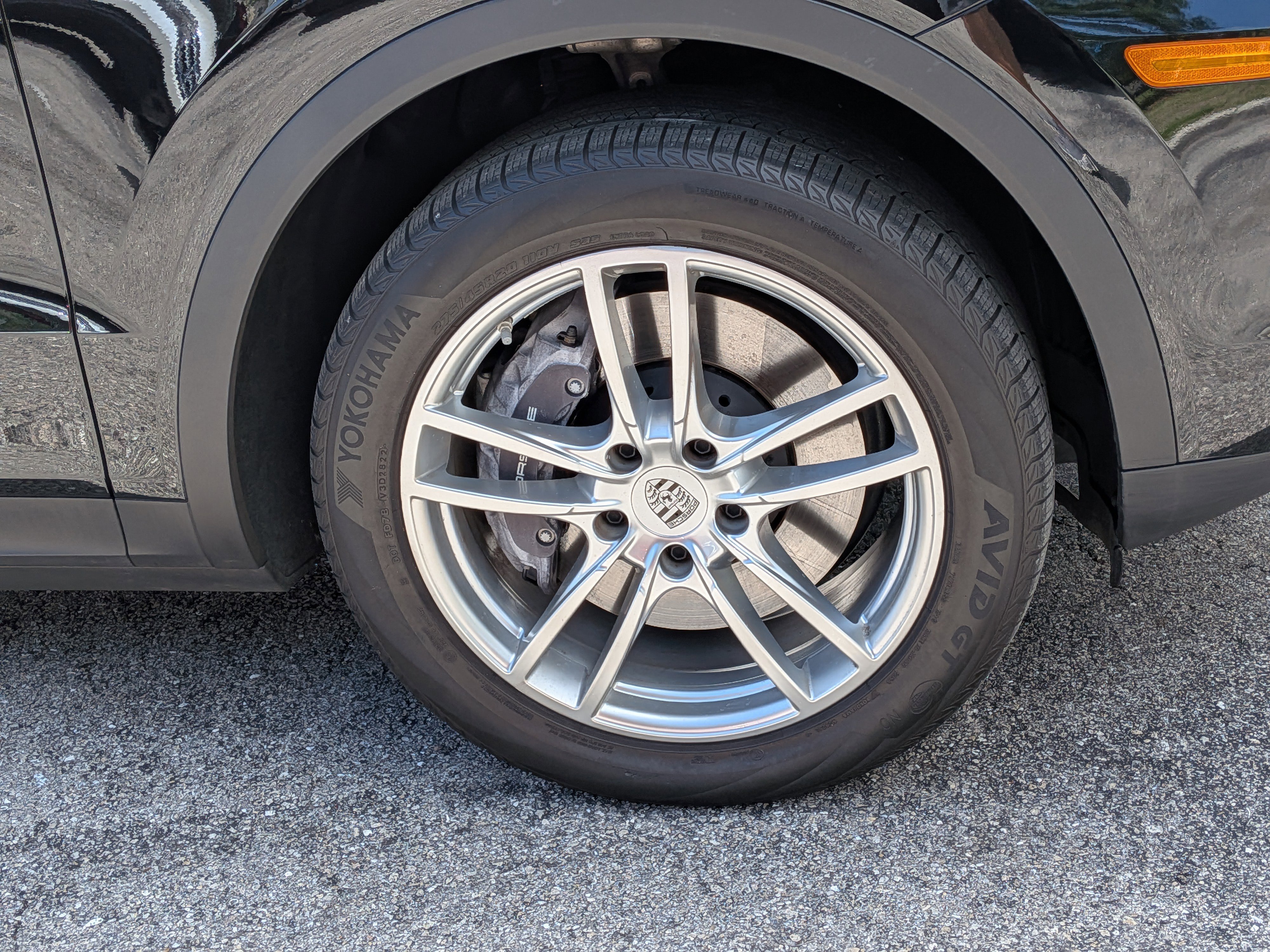 Used 2023 Porsche Cayenne AWD/4WD image 11