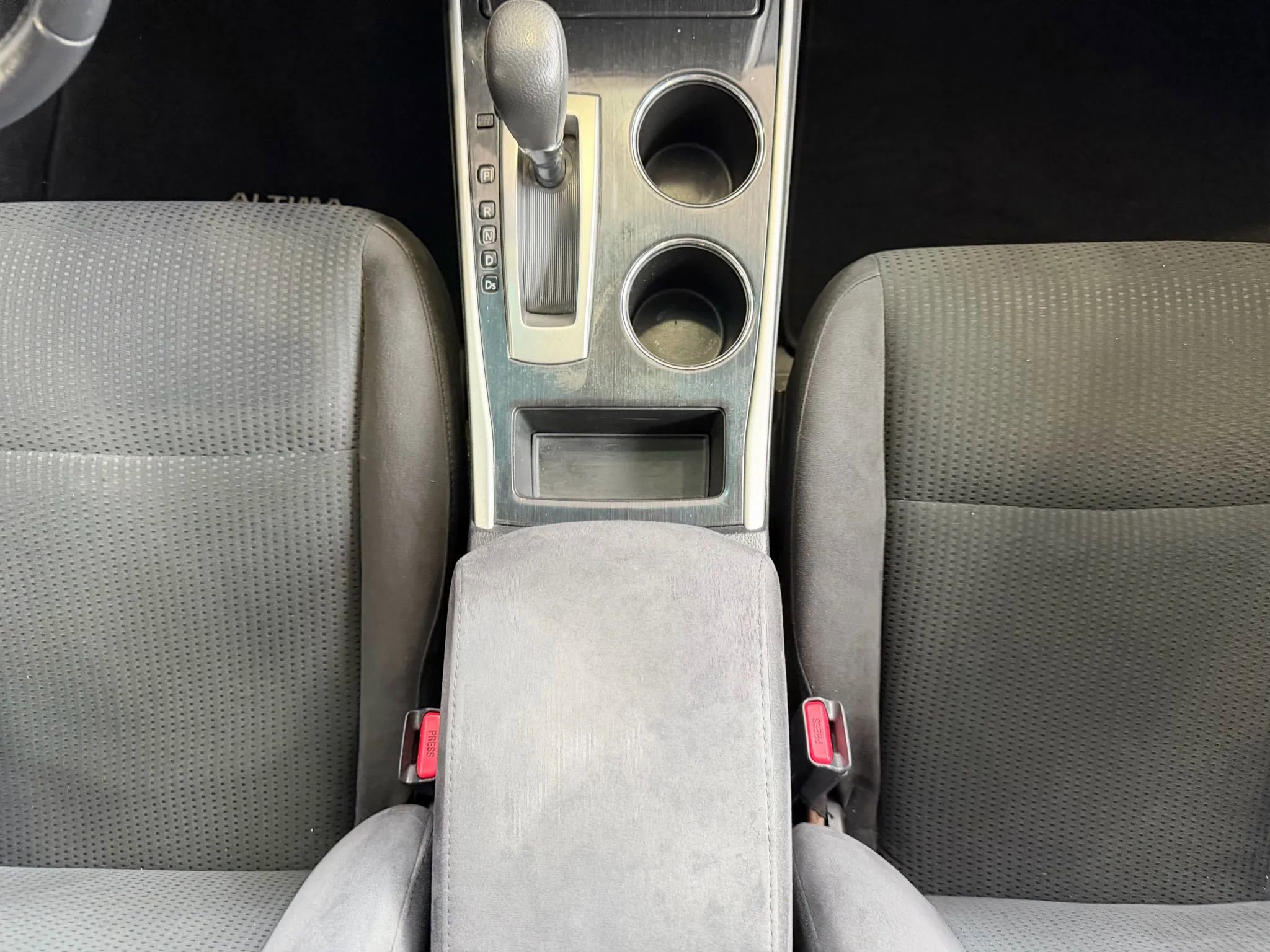 Used 2014 Nissan Altima 2.5 SV w/ Convenience Package image 46