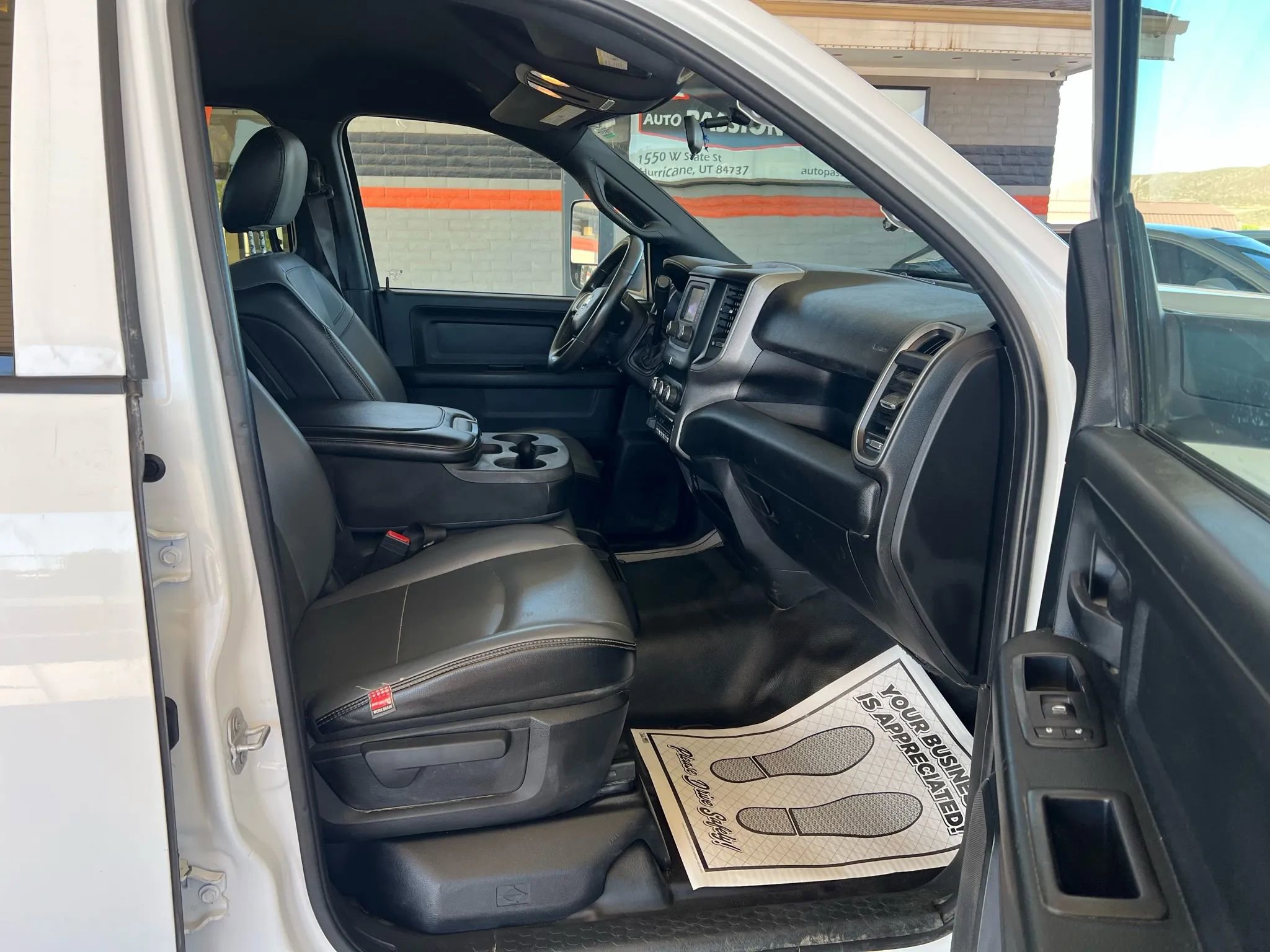 Used 2021 RAM 3500 Tradesman w/ Chrome Appearance Group image 14