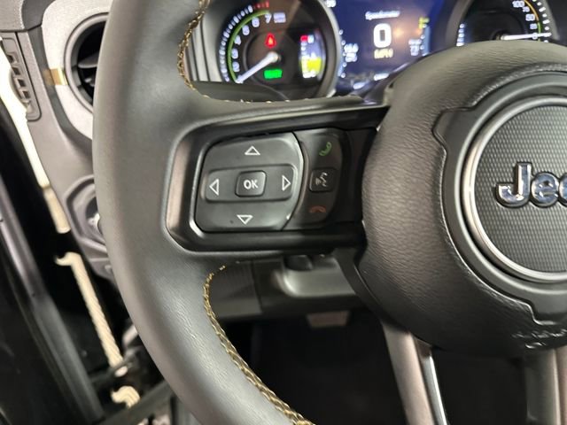 Used 2024 Jeep Wrangler Unlimited image 15