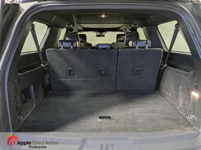 Used 2018 Ford Expedition Max XLT w/ Equipment Group 202A AWD/4WD image 10
