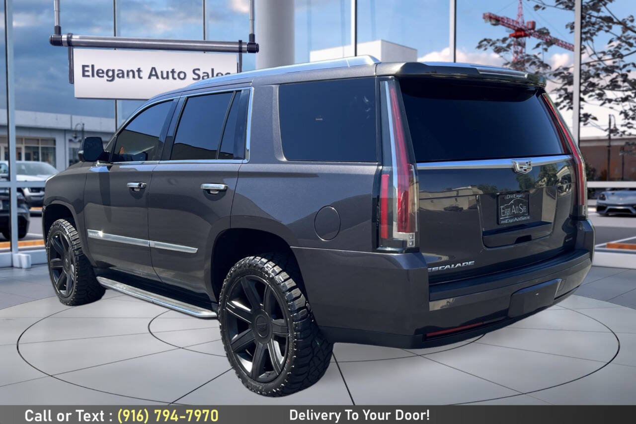 Used 2016 Cadillac Escalade Luxury AWD/4WD image 7