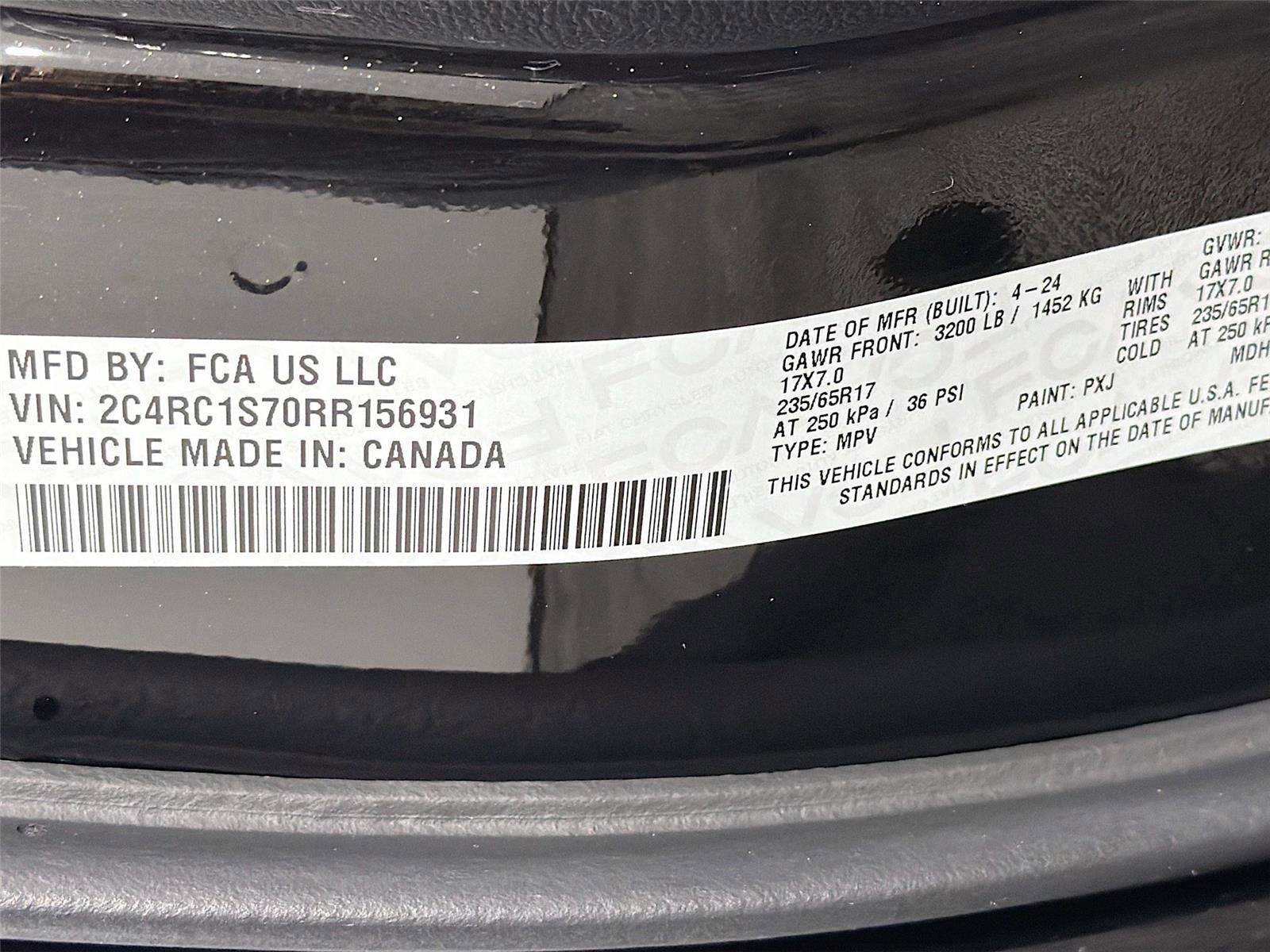 Used 2024 Chrysler Pacifica Select image 32