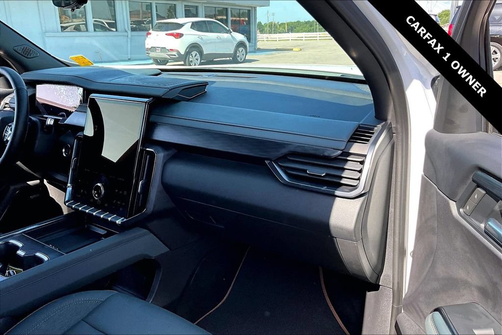Used 2026 GMC Acadia AT4 AWD/4WD image 27