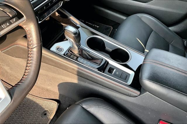 Used 2023 Nissan Altima 2.5 SR w/ SR Premium Package image 13