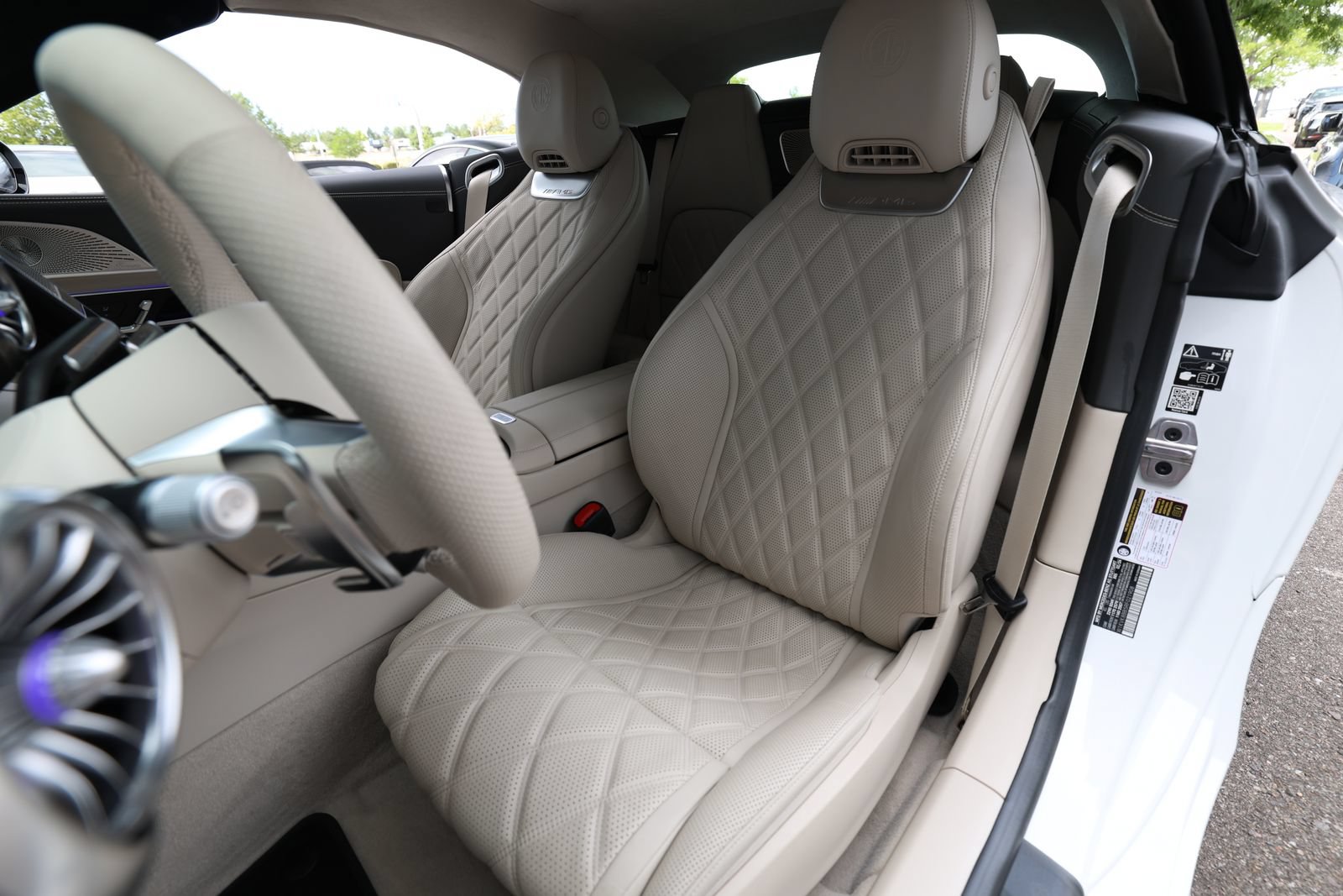 Used 2024 Mercedes-Benz SL 63 AMG 4MATIC image 24