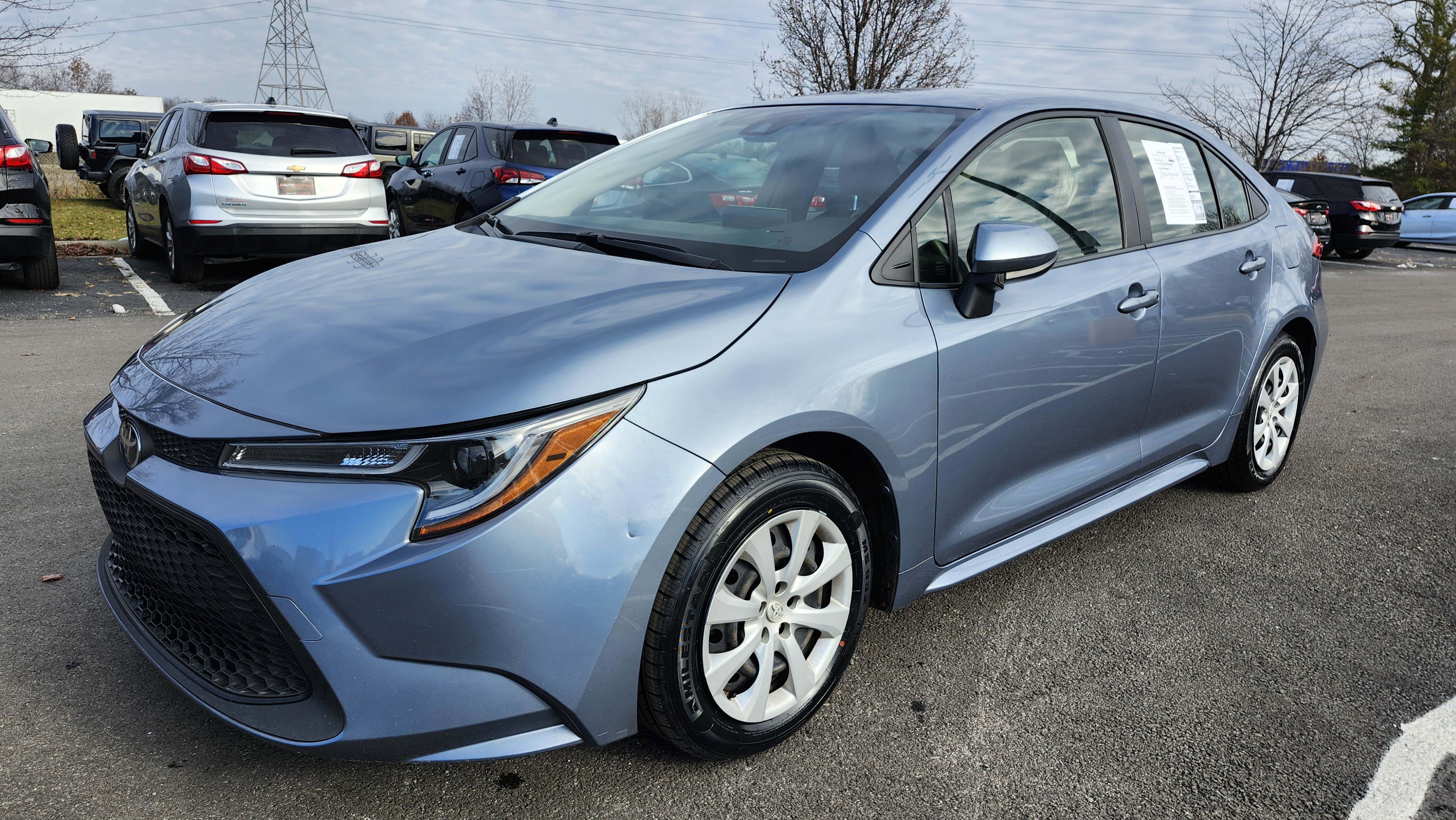 Used 2022 Toyota Corolla LE image 11