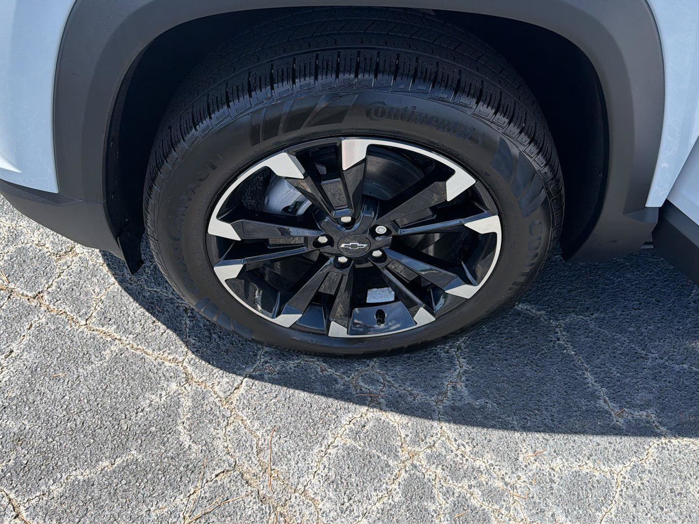 New 2027 Chevrolet Equinox RS FWD image 35