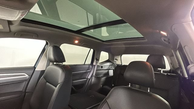 Used 2019 Volkswagen Atlas SE w/ Panoramic Sunroof Package AWD/4WD image 12
