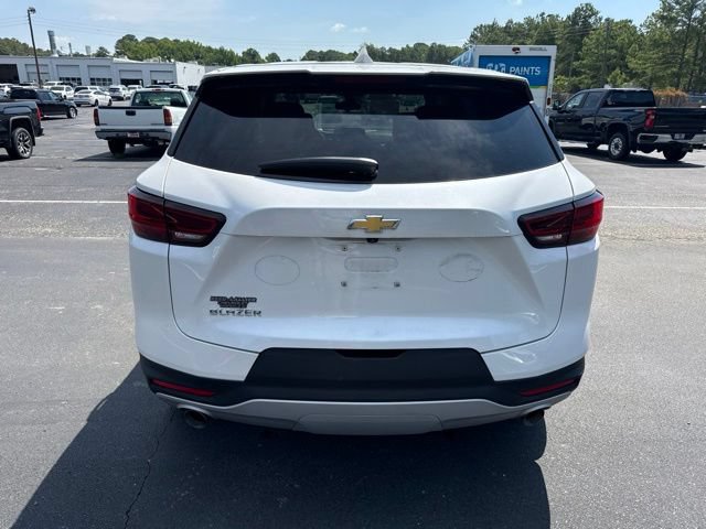 Used 2023 Chevrolet Blazer LT FWD image 4
