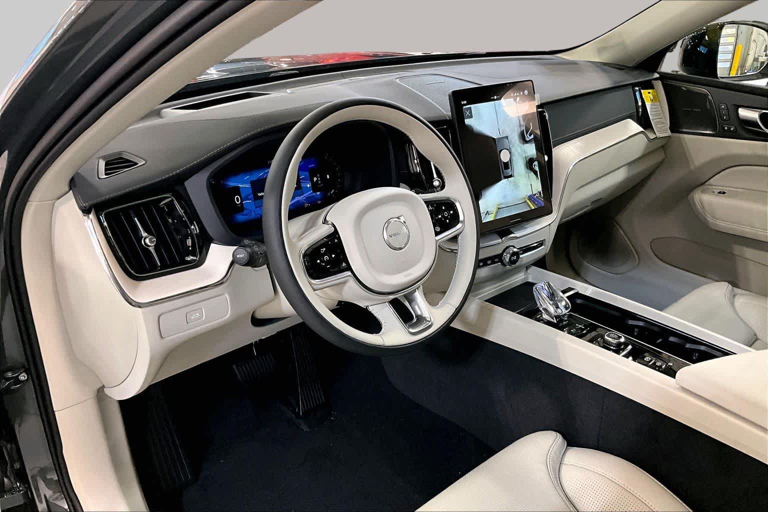 New 2027 Volvo XC60 B5 Ultra AWD/4WD image 9