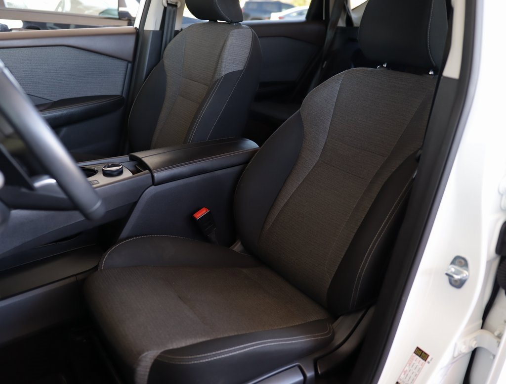 Used 2022 Nissan Rogue S image 20