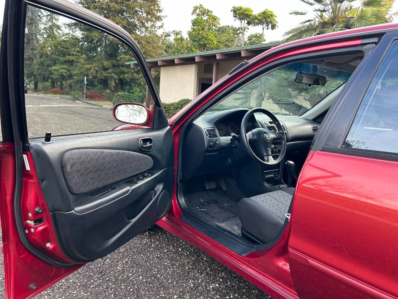 Used 2002 Toyota Corolla S image 23
