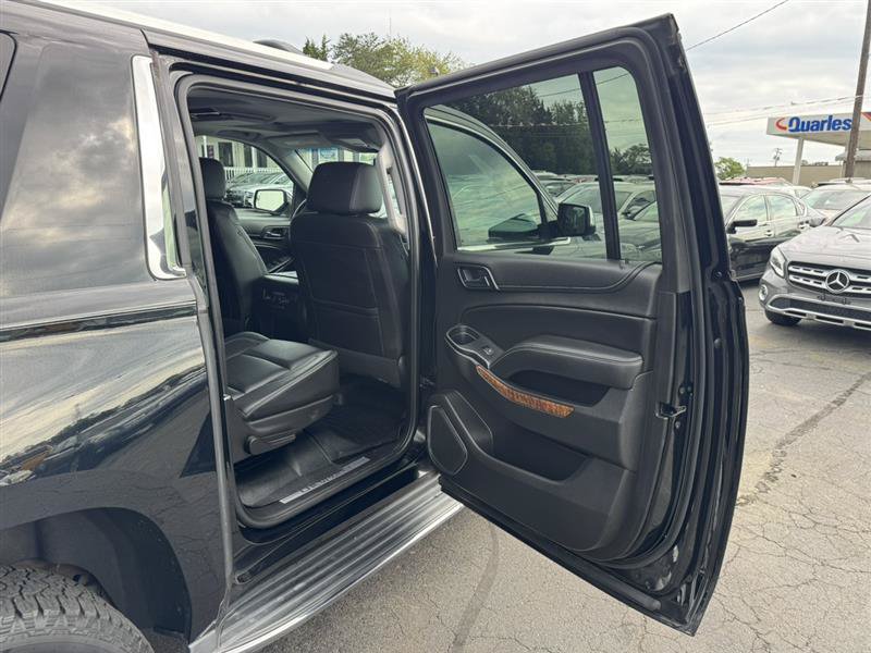 Used 2017 Chevrolet Suburban Premier AWD/4WD image 10