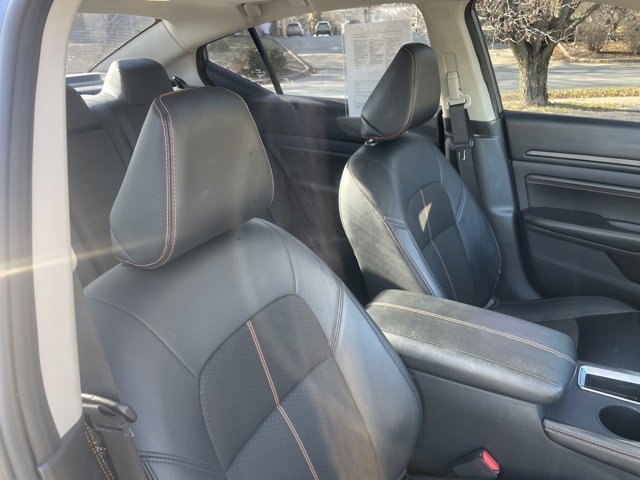 Used 2022 Nissan Altima 2.5 SR w/ Midnight Edition Package image 30