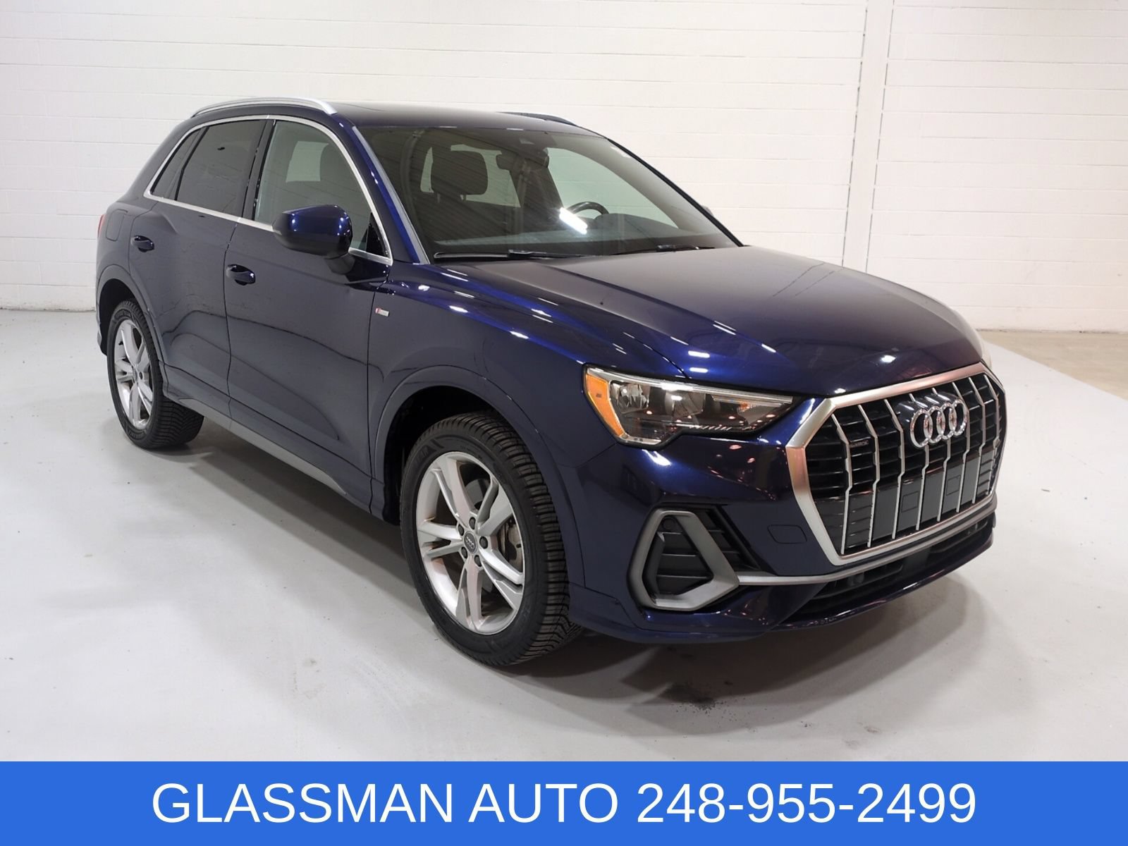 Used 2021 Audi Q3 2.0T Premium w/ Convenience Package AWD/4WD image 1