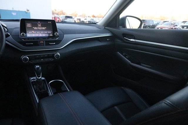 Certified 2024 Nissan Altima 2.5 SR image 23