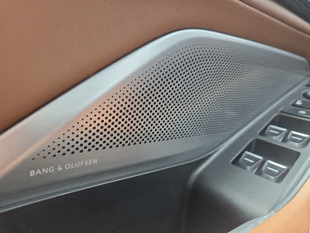Certified 2025 Acura MDX FWD w/ Technology Package image 31