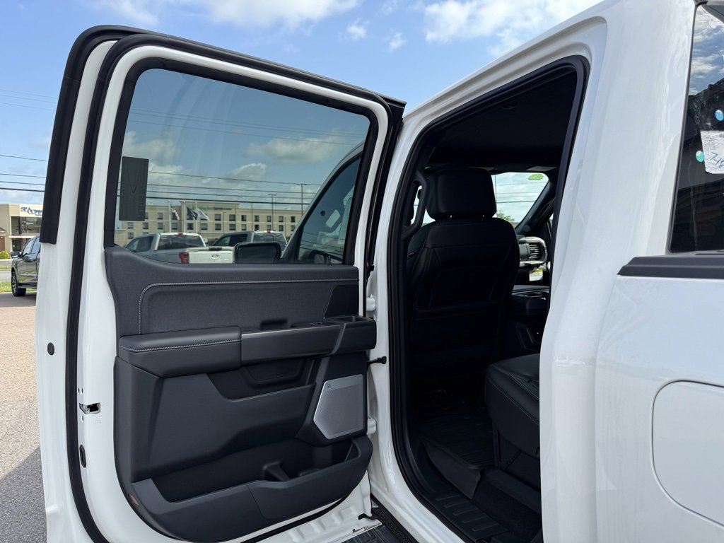 New 2025 Ford F150 Lariat w/ Equipment Group 502A High image 18