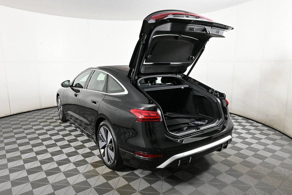 New 2025 Audi S6 e-tron Prestige AWD/4WD image 34