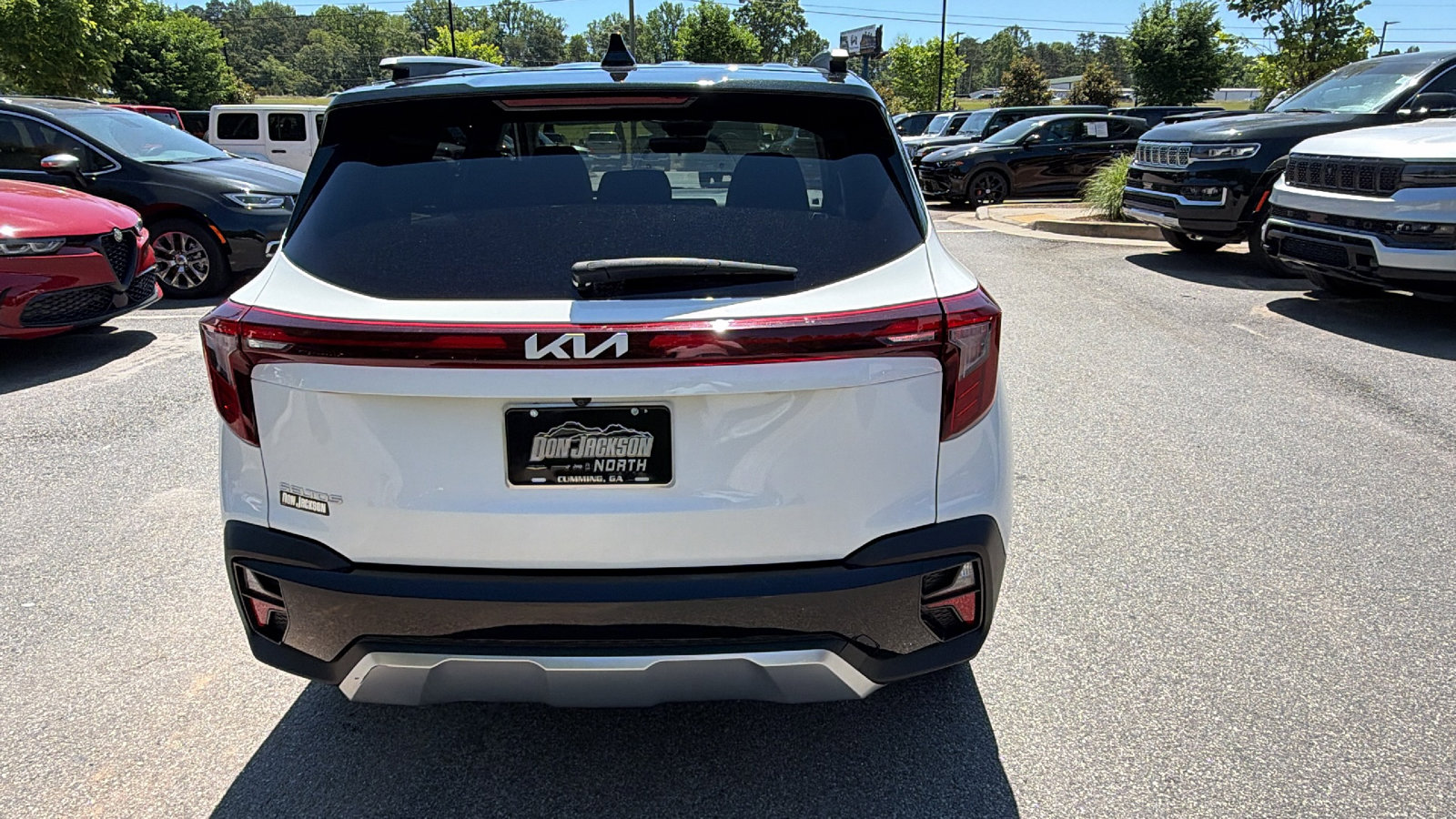 Used 2024 Kia Seltos S FWD image 9