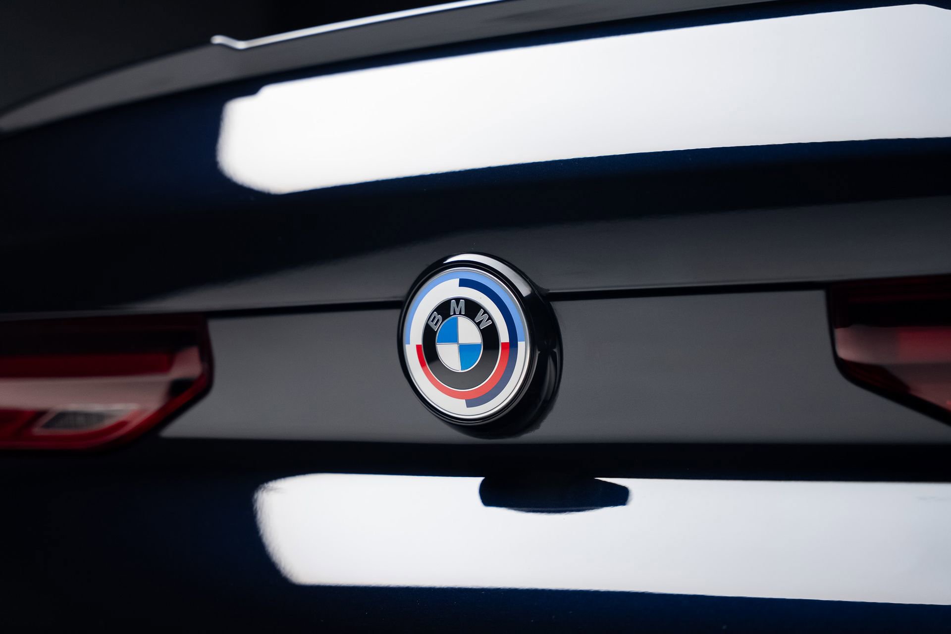 Used 2023 BMW X6 M50i w/ Parking Assistance Package AWD/4WD image 29