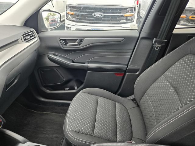 Used 2023 Ford Escape Active AWD/4WD image 13