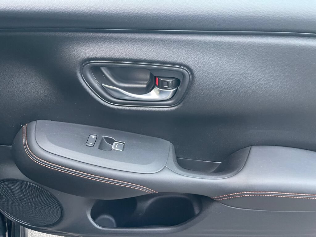 Certified 2024 Honda HR-V Sport image 30