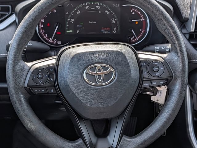 Used 2023 Toyota RAV4 LE FWD image 12