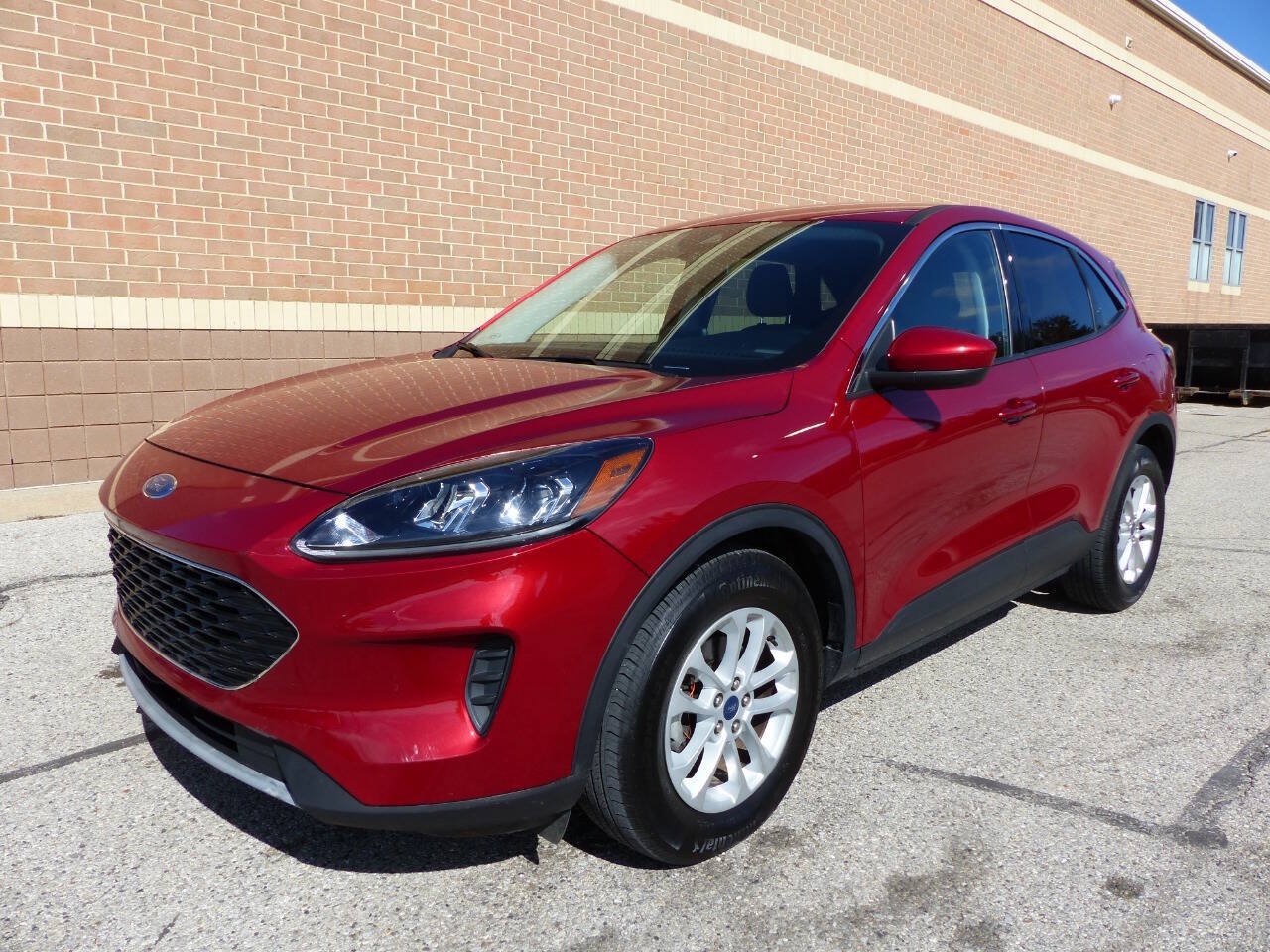 Used 2021 Ford Escape SE w/ Convenience Package
