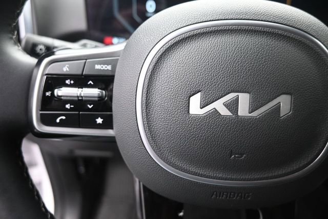 Used 2025 Kia Sorento SX Prestige AWD/4WD image 15