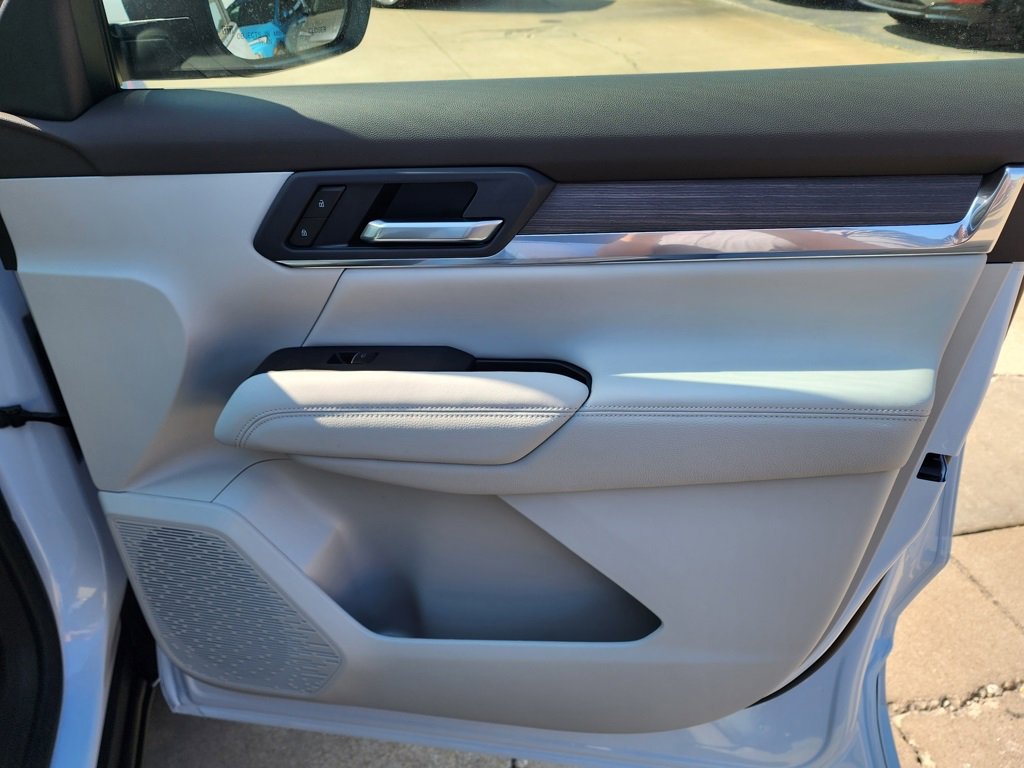 New 2026 GMC Terrain Denali image 38