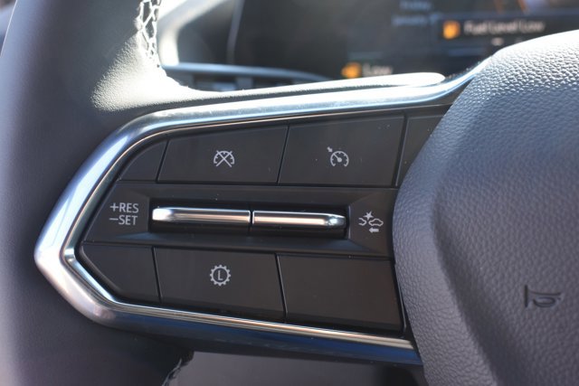 New 2026 Chevrolet Traverse LT w/ Midnight/Sport Edition image 19