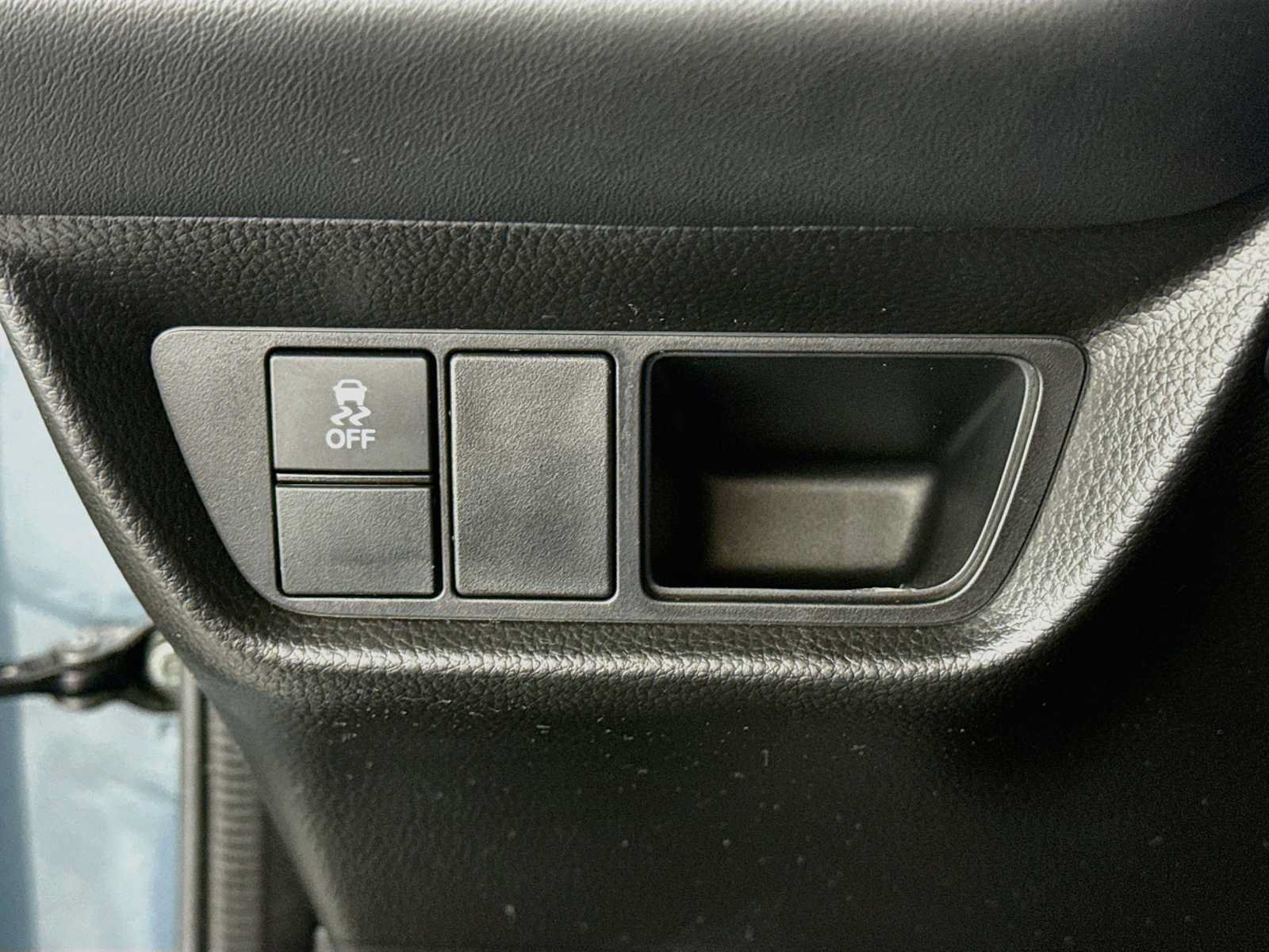 Certified 2025 Honda HR-V Sport image 7