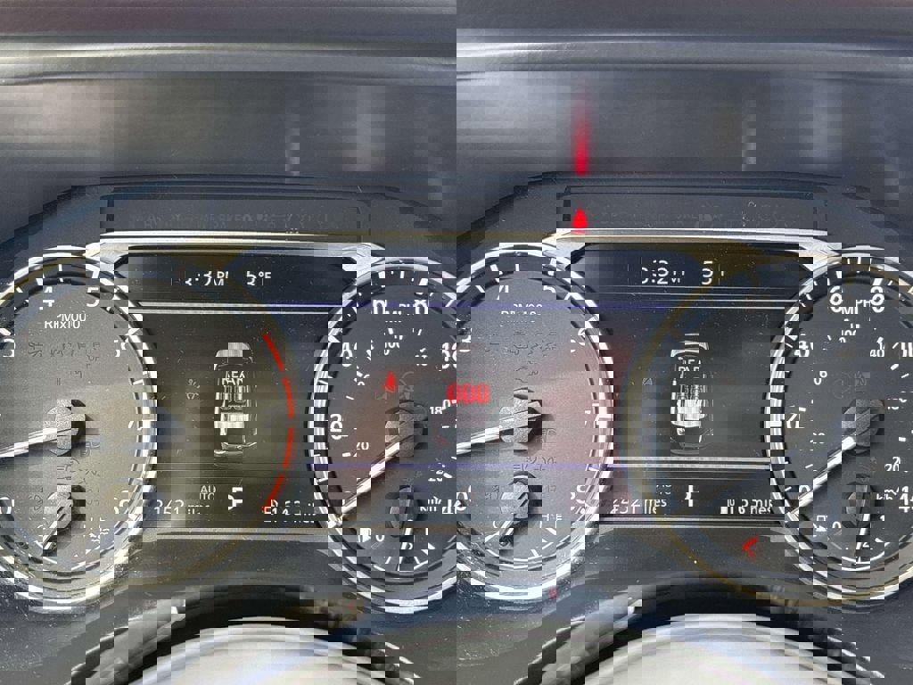 Used 2023 Nissan Rogue SV image 18