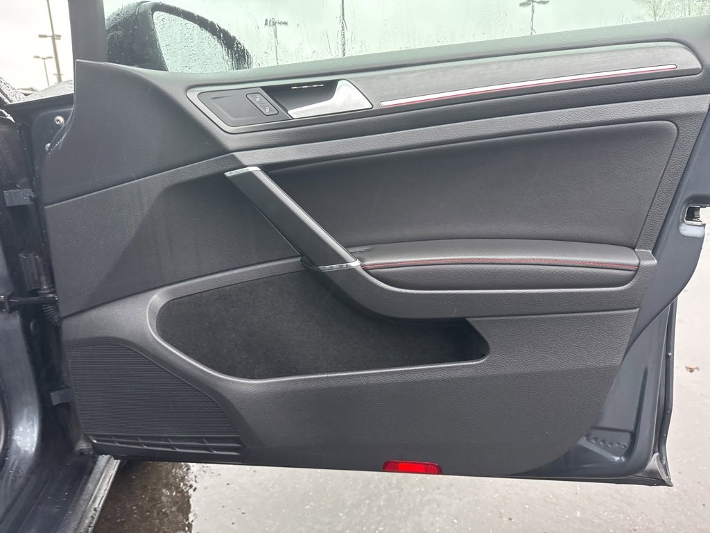 Used 2021 Volkswagen GTI Autobahn image 24