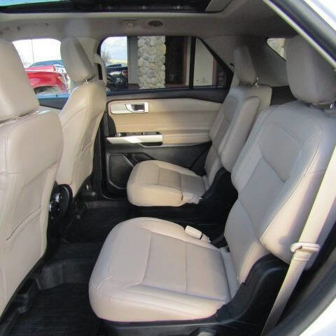 Used 2021 Ford Explorer Limited w/ Hybrid Equipment Group 310A image 8