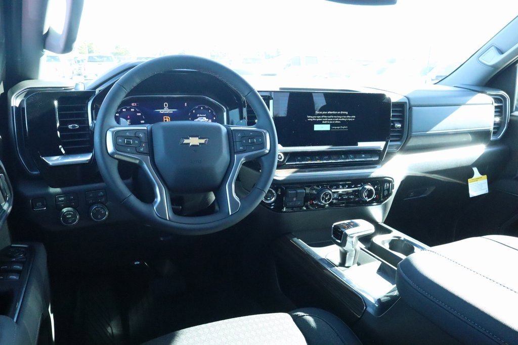 New 2026 Chevrolet Silverado 1500 LT image 2