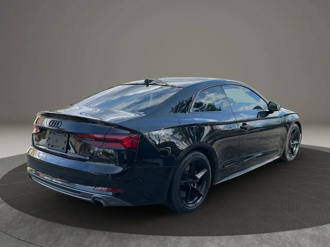 Used 2018 Audi A5 2.0T Prestige w/ Driver Assistance Package image 4