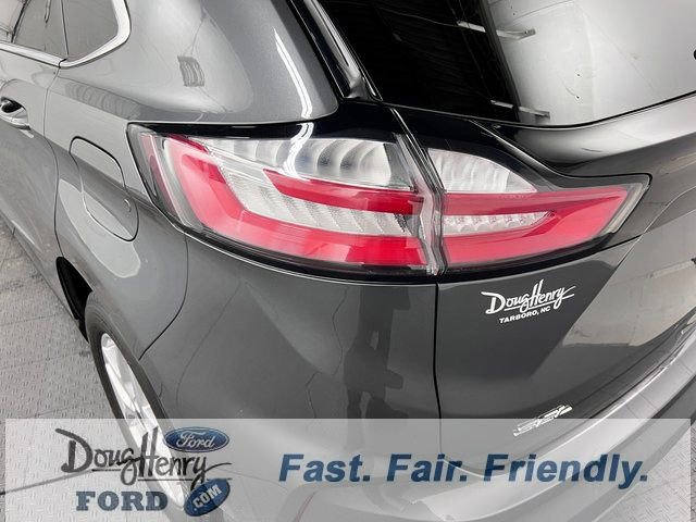 Used 2023 Ford Edge SEL image 12